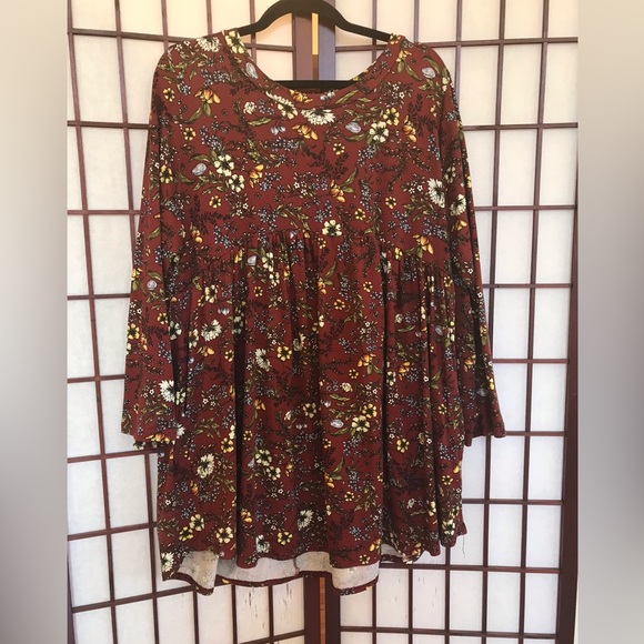 Beautiful Fall Tunic Top! 🍁 - Picture 5 of 5